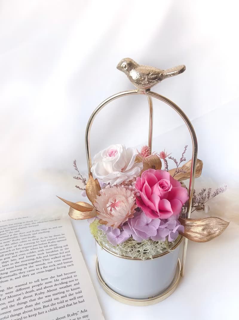 永生花金色花提籃