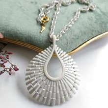 【西洋古董飾品】TRIFARI 白琺瑯扇貝 項鍊 大墜項鍊