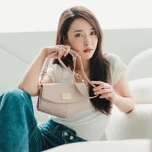 PA-Geom真皮鉚釘V型包-櫻粉色