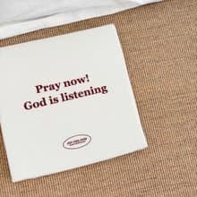 JIN CHA GOD-禱告墊/椅墊/坐墊 Pray now ! God is listening