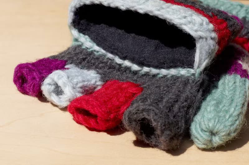 情人節禮物 創意禮物 限量一件手織純羊毛針織手套 / 可拆卸手套 / 內刷毛手套 / 保暖手套(made in nepal) - 香檳葡萄 + 薄荷綠 民族圖騰