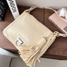 Salvatore Ferragamo 菲拉格慕 流蘇 Gancini 奶油色 肩背包