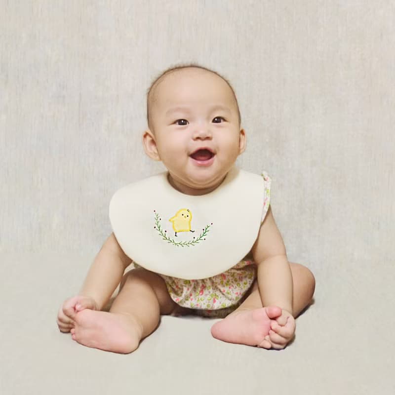 散步小雞圍兜口水巾