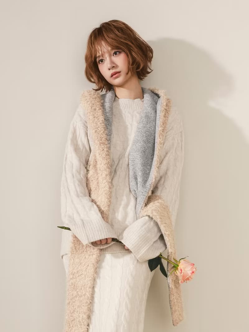 AMBER 系列 - 柔映 * 粉霧色 混織毛料 圍巾 連帽圍巾