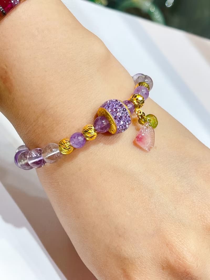 寶麗金珠寶-紫色琉璃珠黃金造型手鍊