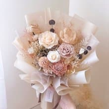 永生玫瑰花束-杏語流光l 奶杏色永生玫瑰 奶茶色花束 畢業花束