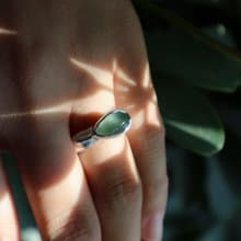 自然肌理純銀鑲嵌葡萄石孤品異形戒指