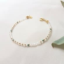 漂浮 ‧ 綠松石 白水晶 串珠 細手環 12月誕生石