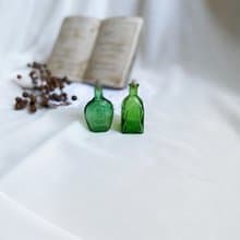 【好日戀物】德國帶回中古世紀古件綠色玻璃小藥瓶香料瓶