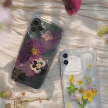 現貨特惠 / iPhone16 紫色 押花手機殼 壓花 手作 滴膠 樹脂