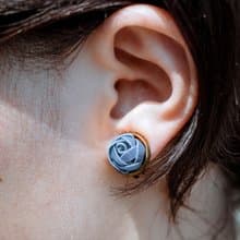 十六歲 Sixteen 纏花耳飾 粉雪藍