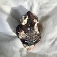 超七水晶 深紫 城堡 紫晶 草苺晶 紫水晶原石 骨幹水晶 印記