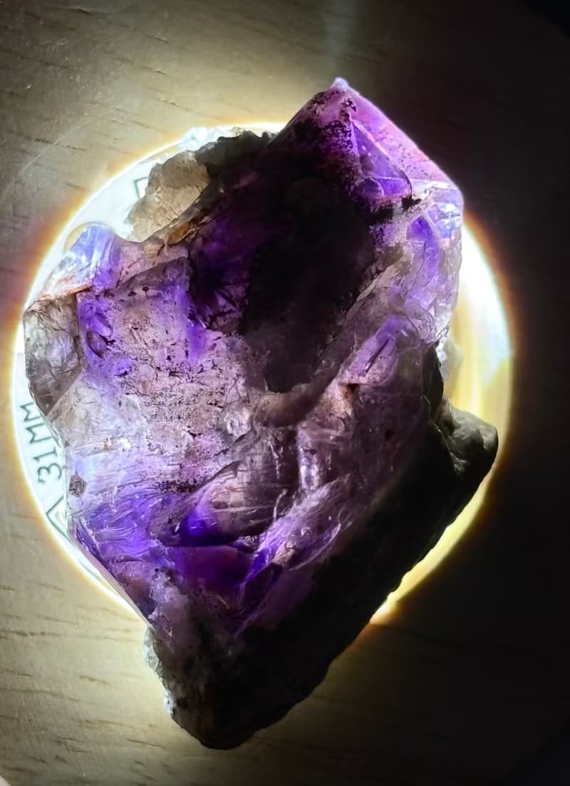 超七水晶 深紫 城堡 紫晶 草苺晶 紫水晶原石 骨幹水晶 印記