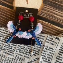 刺繡耳環 | 耳夾 / 耳釘 - 藍鵲 | Littdlew