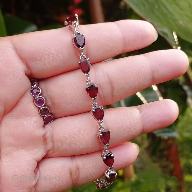 Garnet Bracelet Dark Red Gem Chanthaburi Garnet Pear Shape Genuine 925 Silver
