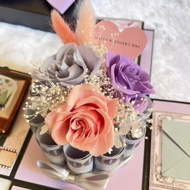 有錢花手工禮物盒│生日│母親節│鈔票花│永生花【紫色】