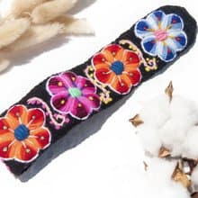 手工羊毛編織髮帶/手工刺繡立體髮帶/手工鉤織髮帶-黑色彩虹花朵