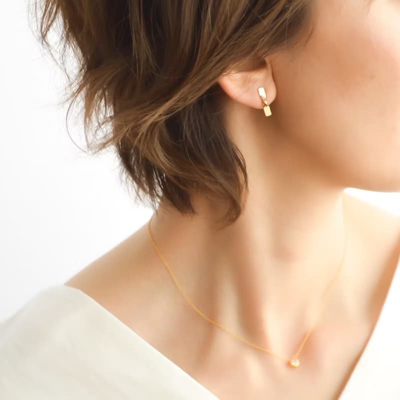 Twist texture bar pierces n351 耳环 簡單的 色帶