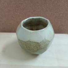 手捏小花器