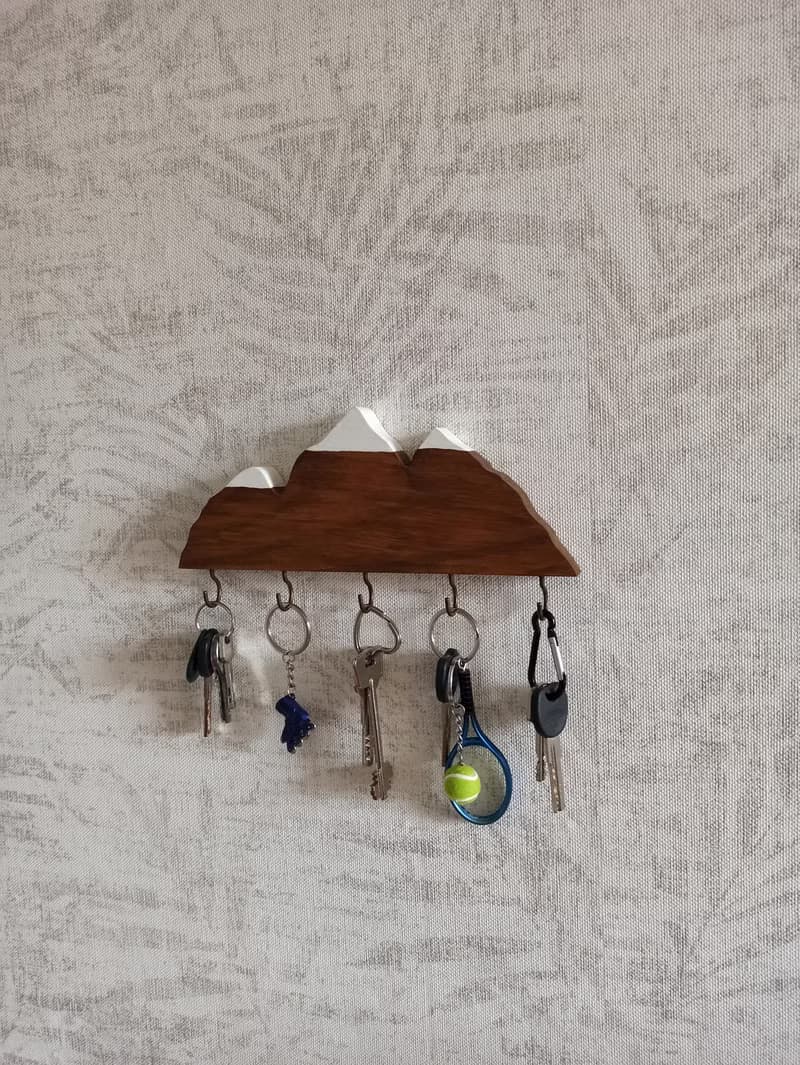 Handmade wooden key holder mountains