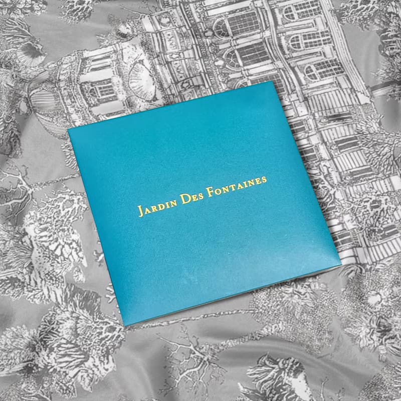 凡爾賽茹 海底宮殿 灰色 大方巾絲巾90厘米 Jardin Des Fontaines