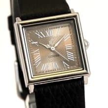 CITIZEN xc クロッシー 女性用腕時計 クォーツ スクエアフェイス ブラックレザーベルト ローマ数字インデックス シャンパンゴールド  手錶 古董錶