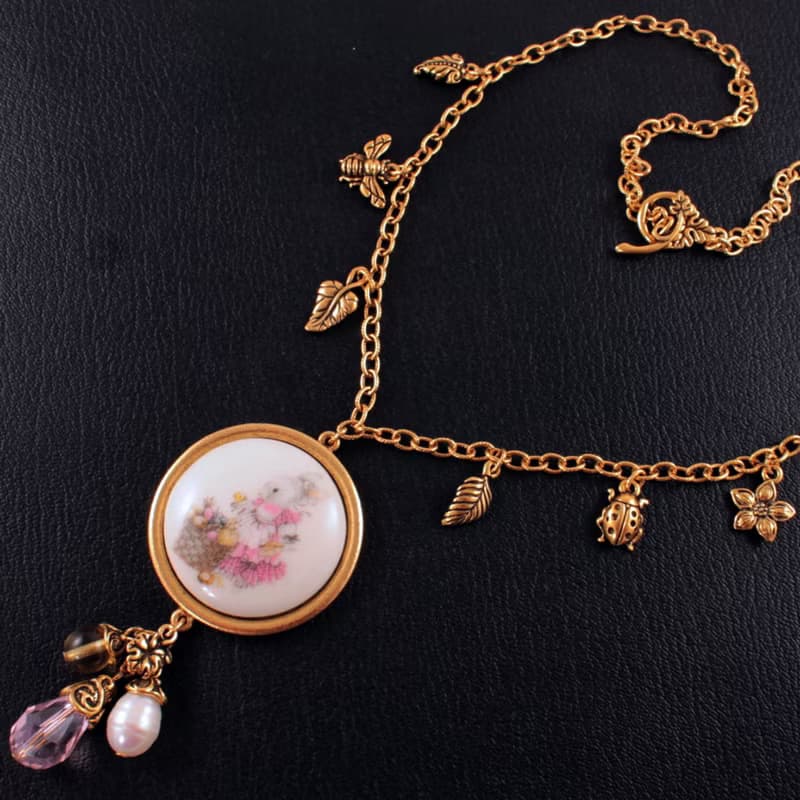 Cute Pink Bunny Rabbit Hare Porcelain Cameo Gold Charm Pendant Necklace Jewelry