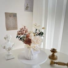 SEE 看見花藝設計 | 永生花 | 玫瑰 |   奶茶玫瑰擴香牛奶瓶