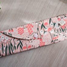 粉底花朵 防水餐具收納袋