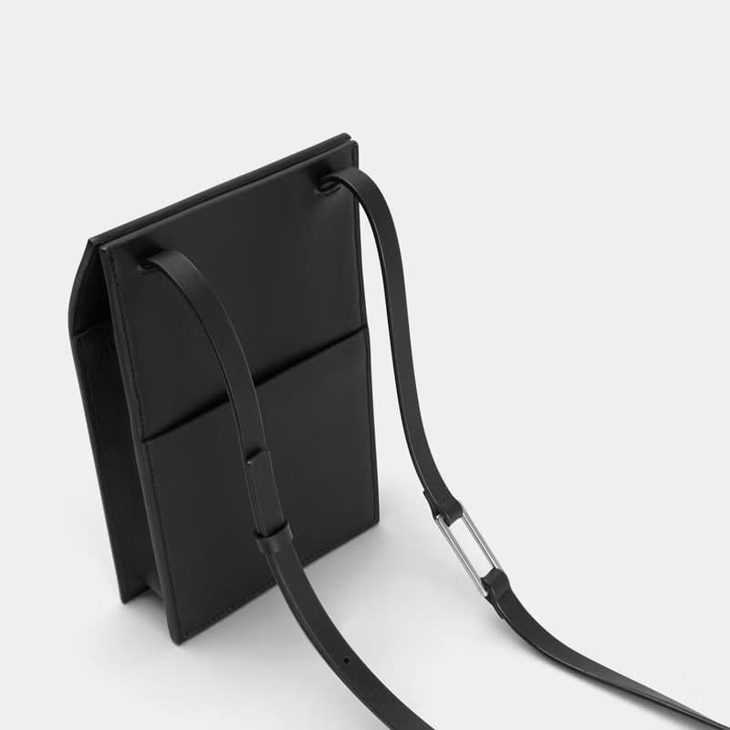 DA17 Conductor Bag – Black (Minimal Leather Bag)