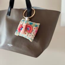 インド刺繍リボンのバネポーチ(pinkoi限定　カラフルポップ)