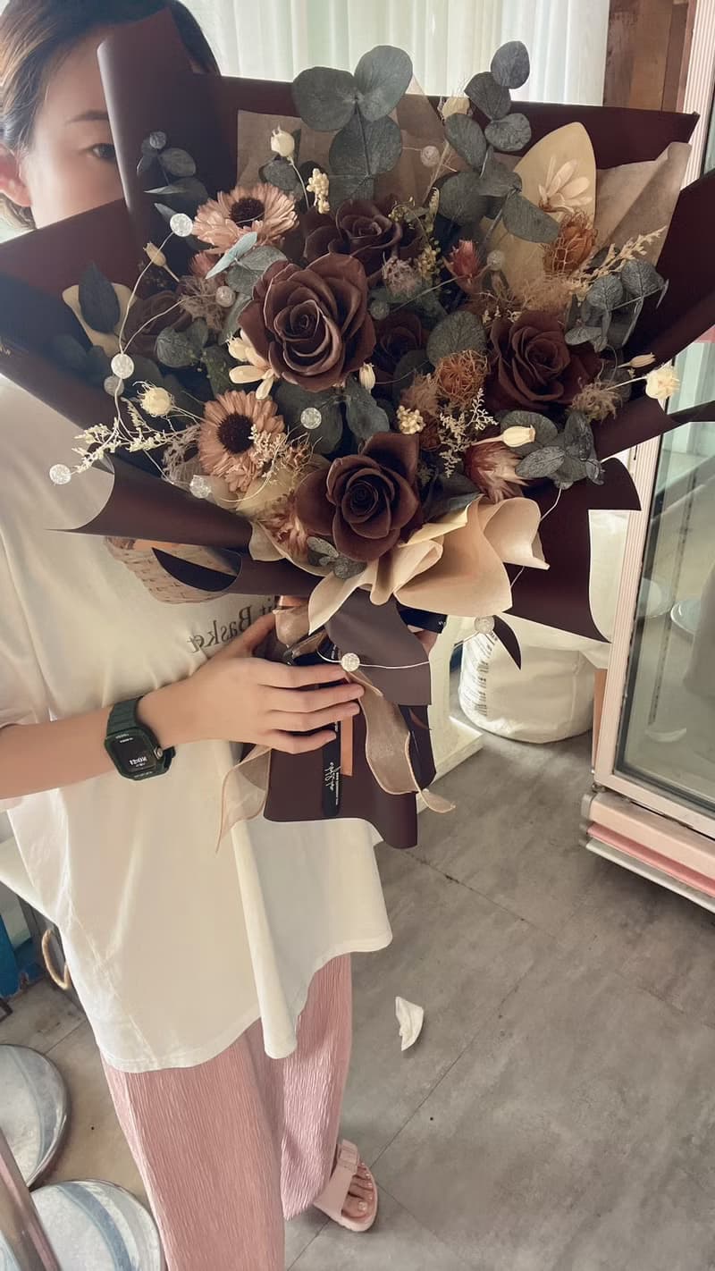 wbfxhm/ 美拉德花束 煙燻巧克力不凋玫瑰花束