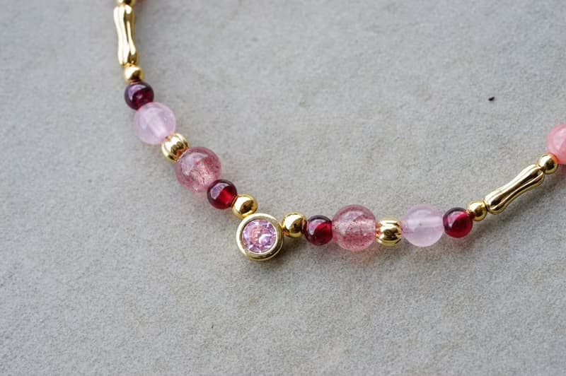 小時光 粉 - 14K包金 草莓晶/紅紋石/粉晶/石榴石 鋯石手鍊