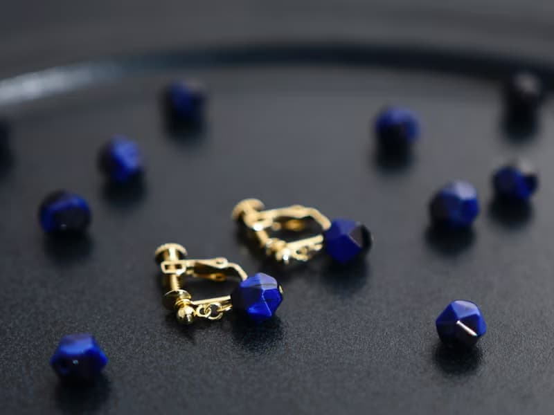 【ピアス・イヤリング】深海の結晶・1粒