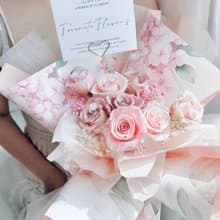 浪漫花卉永生玫瑰花束9朵