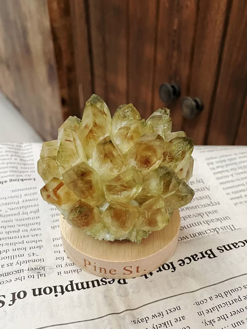 能量擺件 黃水晶 原礦 晶簇 原石 擴香招財消磁石燈