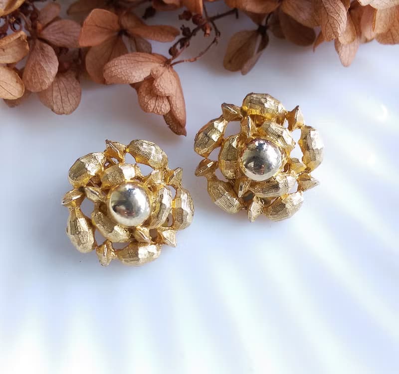 Vintage Jewelry 西洋古董飾品 原始溫度 金色調 夾式耳環