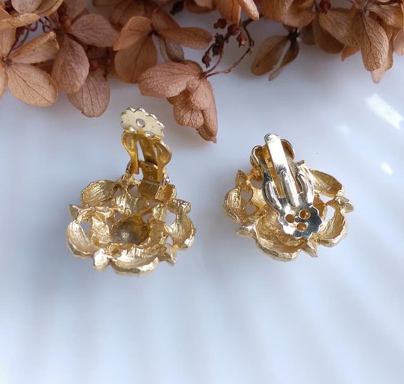 Vintage Jewelry 西洋古董飾品 原始溫度 金色調 夾式耳環