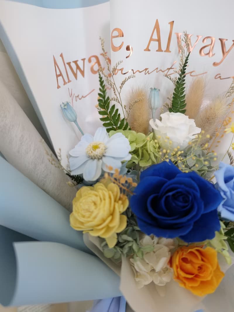 【活力藍澄黃色調永生不凋花束】感謝花束/情人花束/送禮