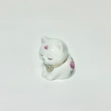 手描きのバラのお辞儀ネコのお辞儀ネコ