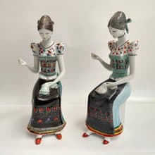 匈牙利 20 世紀 70 年代復古 Hollohaza 瓷器刺繡雕像 手繪
