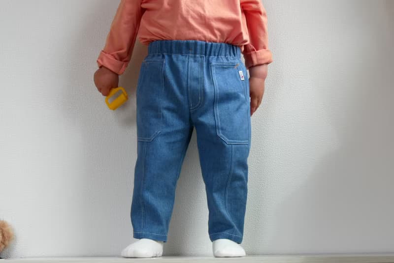 子供服　デザインパンツ