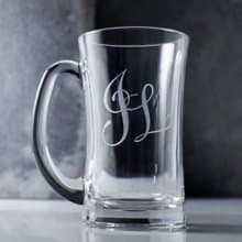330cc【字母啤酒杯】藝術字指定字型 馬克杯玻璃雕刻 刻字畢業
