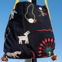 手縫純棉布側背包 刺繡斜背包 手工刺繡肩背包 手繡包-彩虹動物