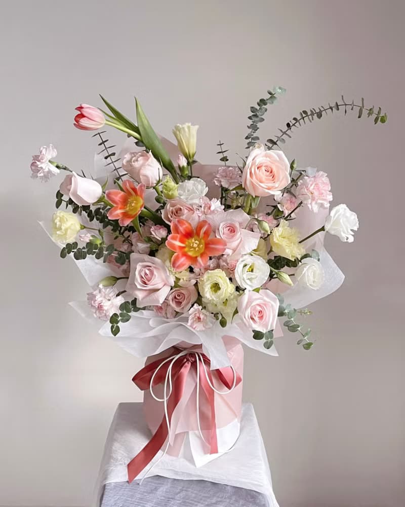 【鮮花】粉橘色玫瑰鬱金香康乃馨鮮花花束