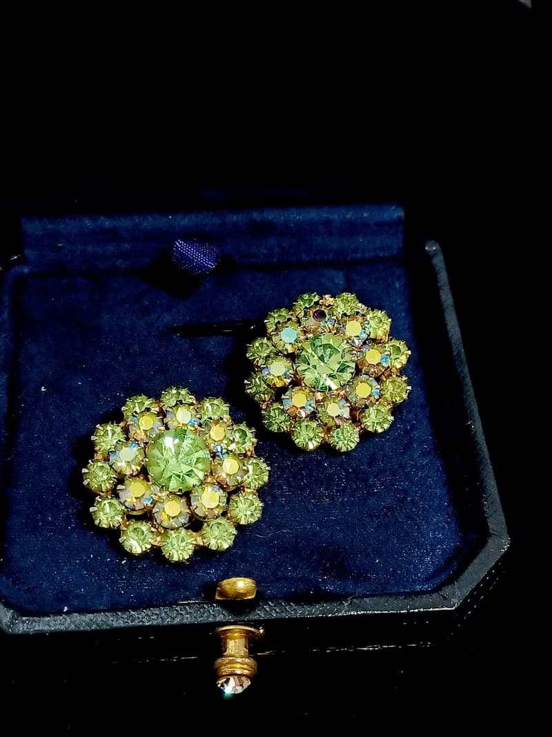 vintage jewelry  璀璨花簇萊茵鑽 夾式耳環