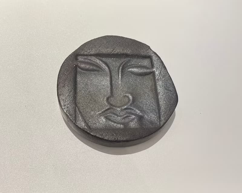 藝術家張燕鳳雕塑作品 - 苗栗南庄燕子陶 - 人臉陶板
