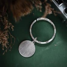 【老飾品/西洋老件】VINTAGE美國Sarah Coventry銀色古著鑰匙圈