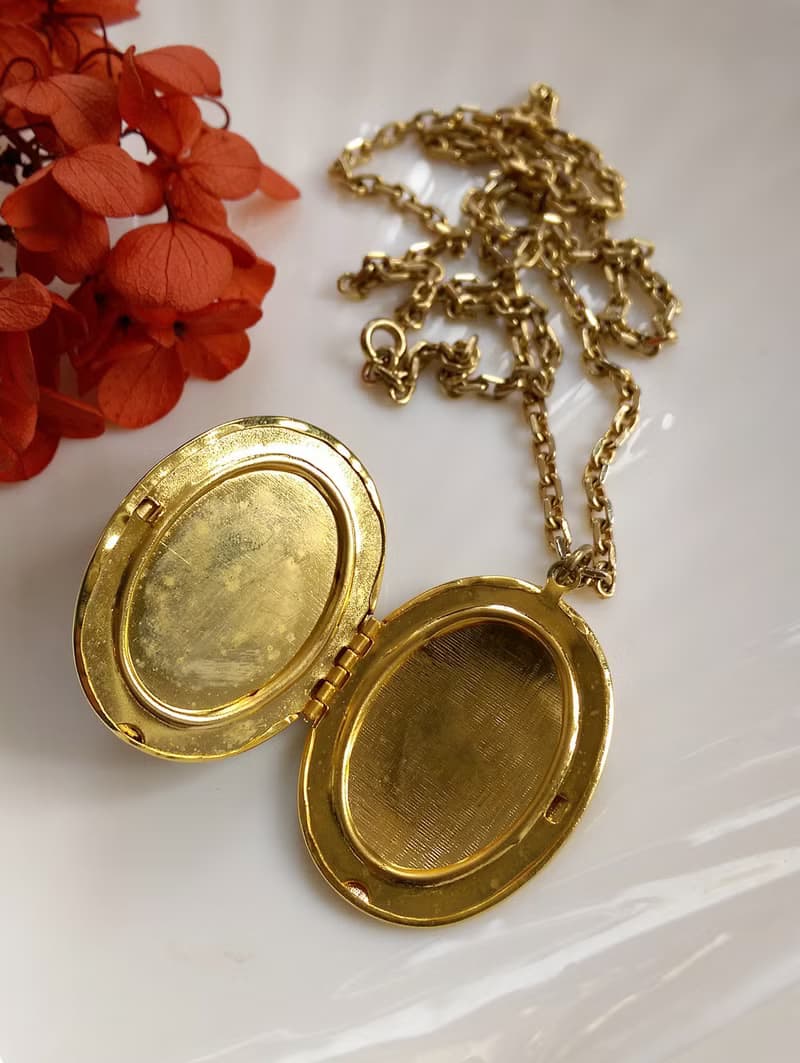 【西洋古董飾品】Locket  神話 相片墜 項鍊