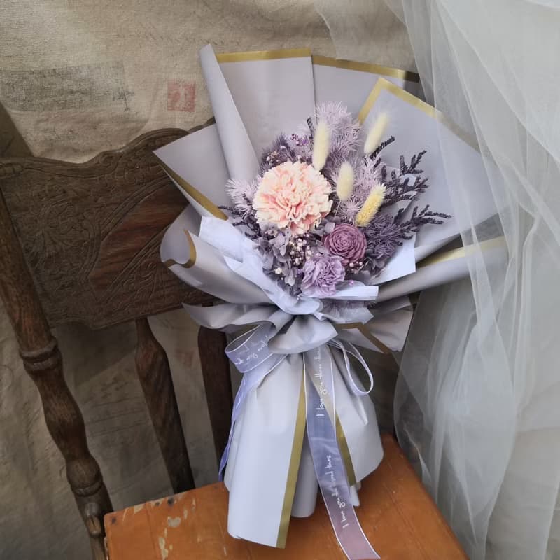康乃馨大花束 乾燥花束 大型花束 母親節花束 禮物 生日 滿天星